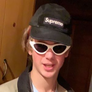 Meet your Posher, Xavier